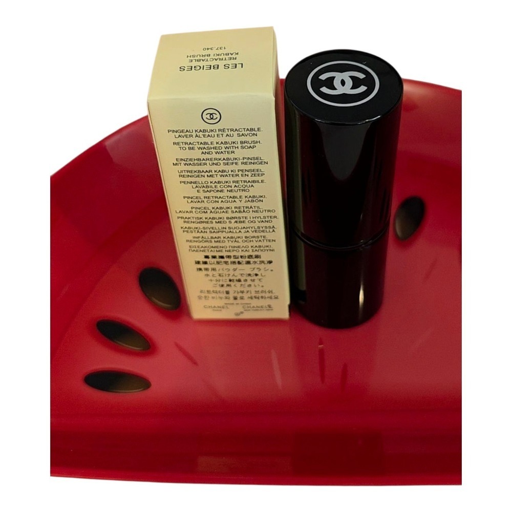 Chanel Gift Les Beiges Retractable Kabuki Brush NEW Free Shipping - Picture 2 of 5